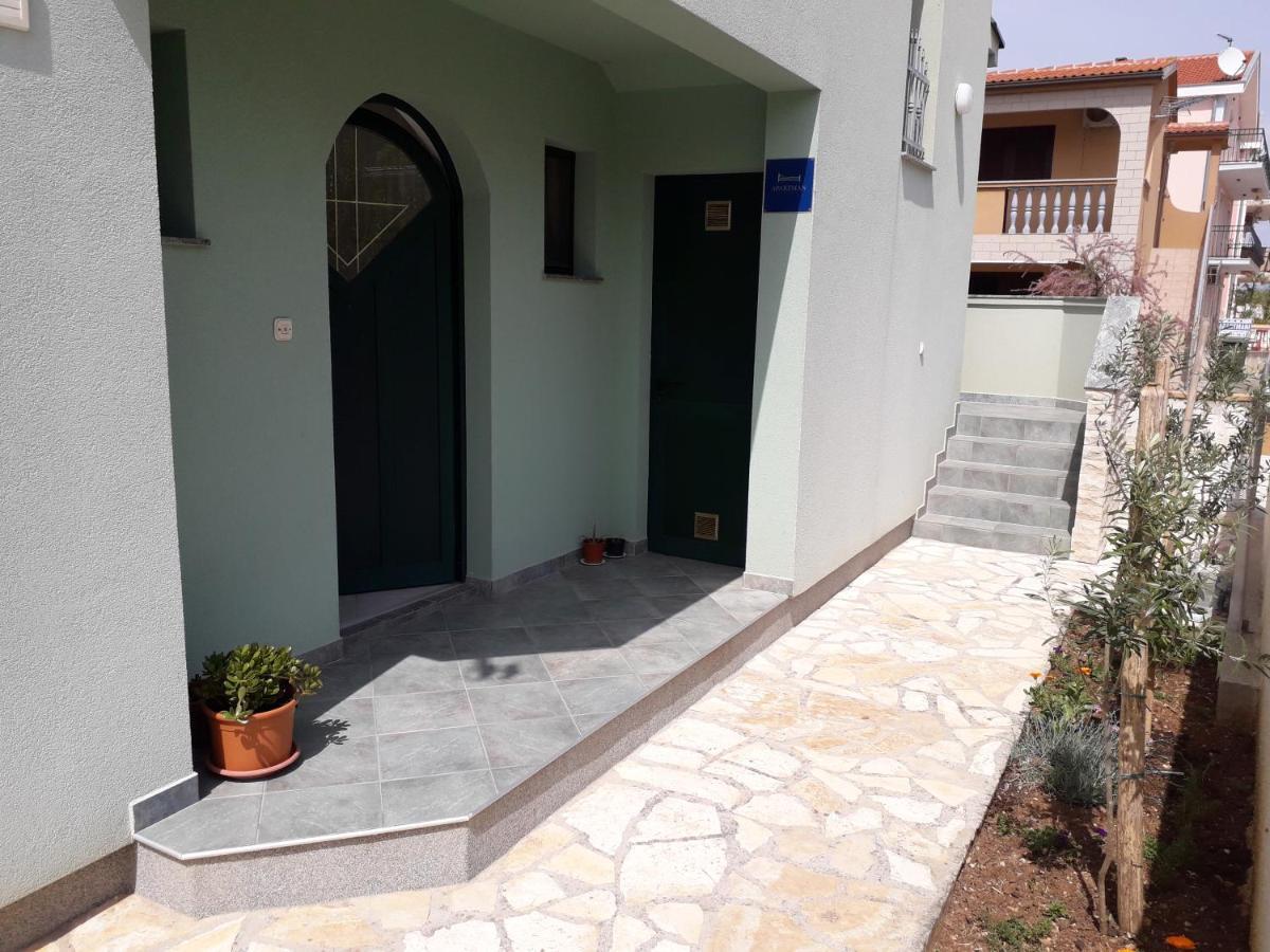 Apartments Mlikota 자톤 외부 사진