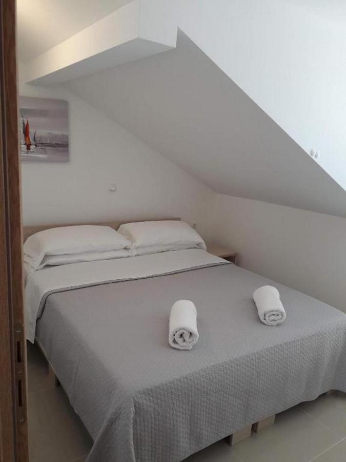 Apartments Mlikota 자톤 외부 사진