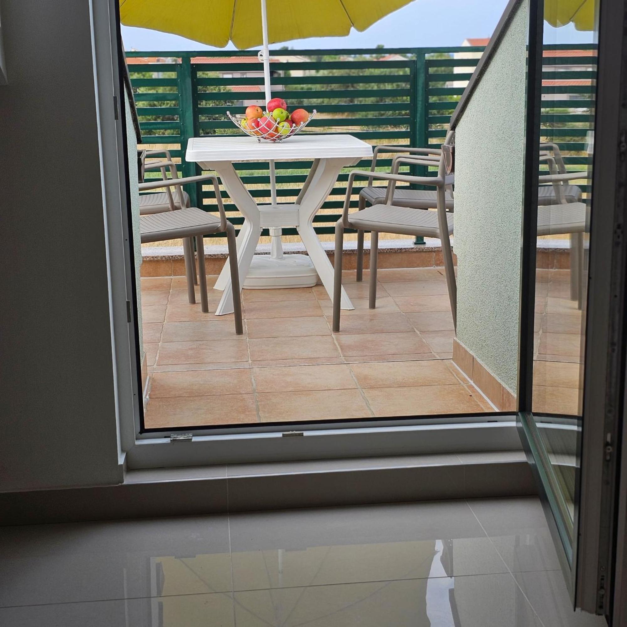 Apartments Mlikota 자톤 외부 사진