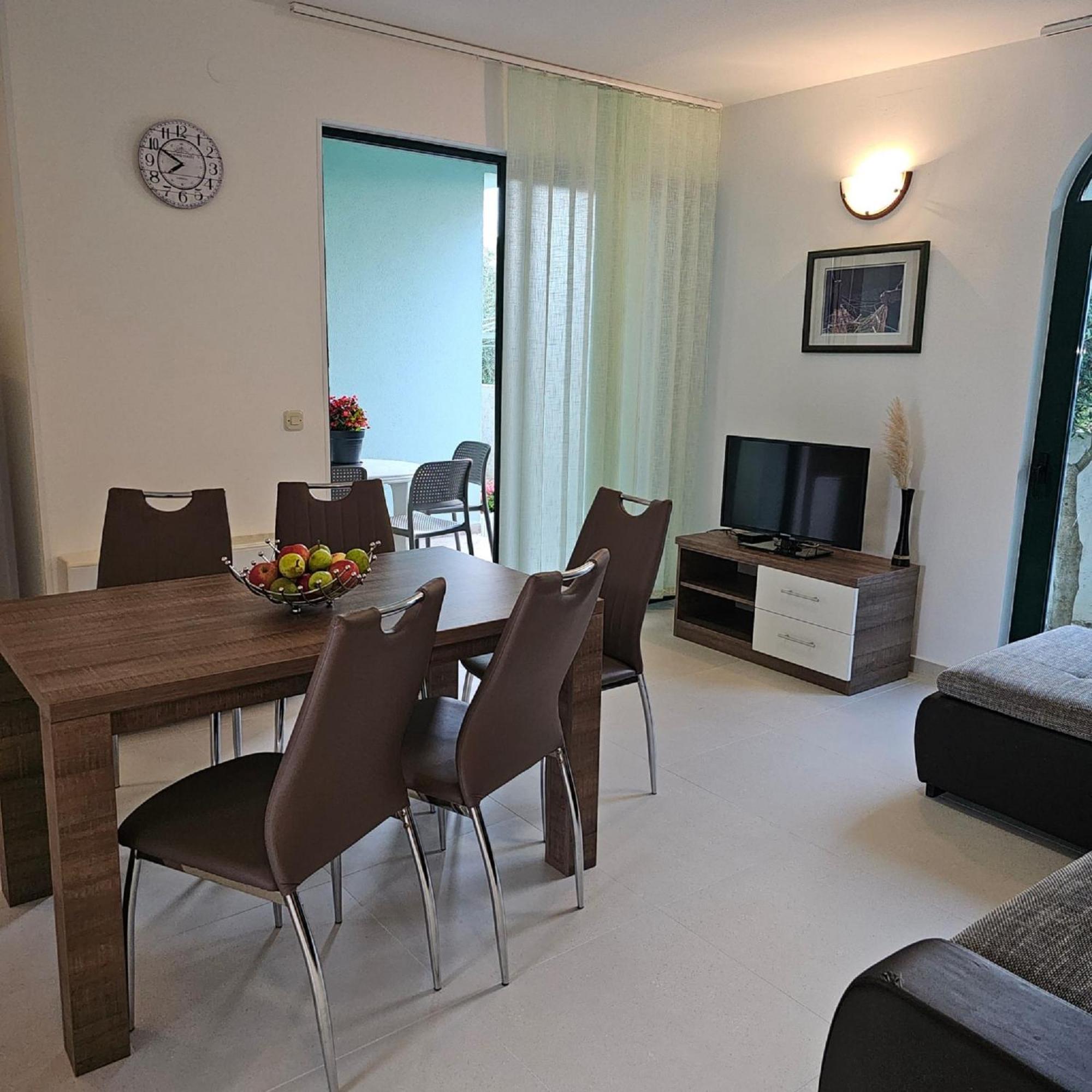 Apartments Mlikota 자톤 외부 사진